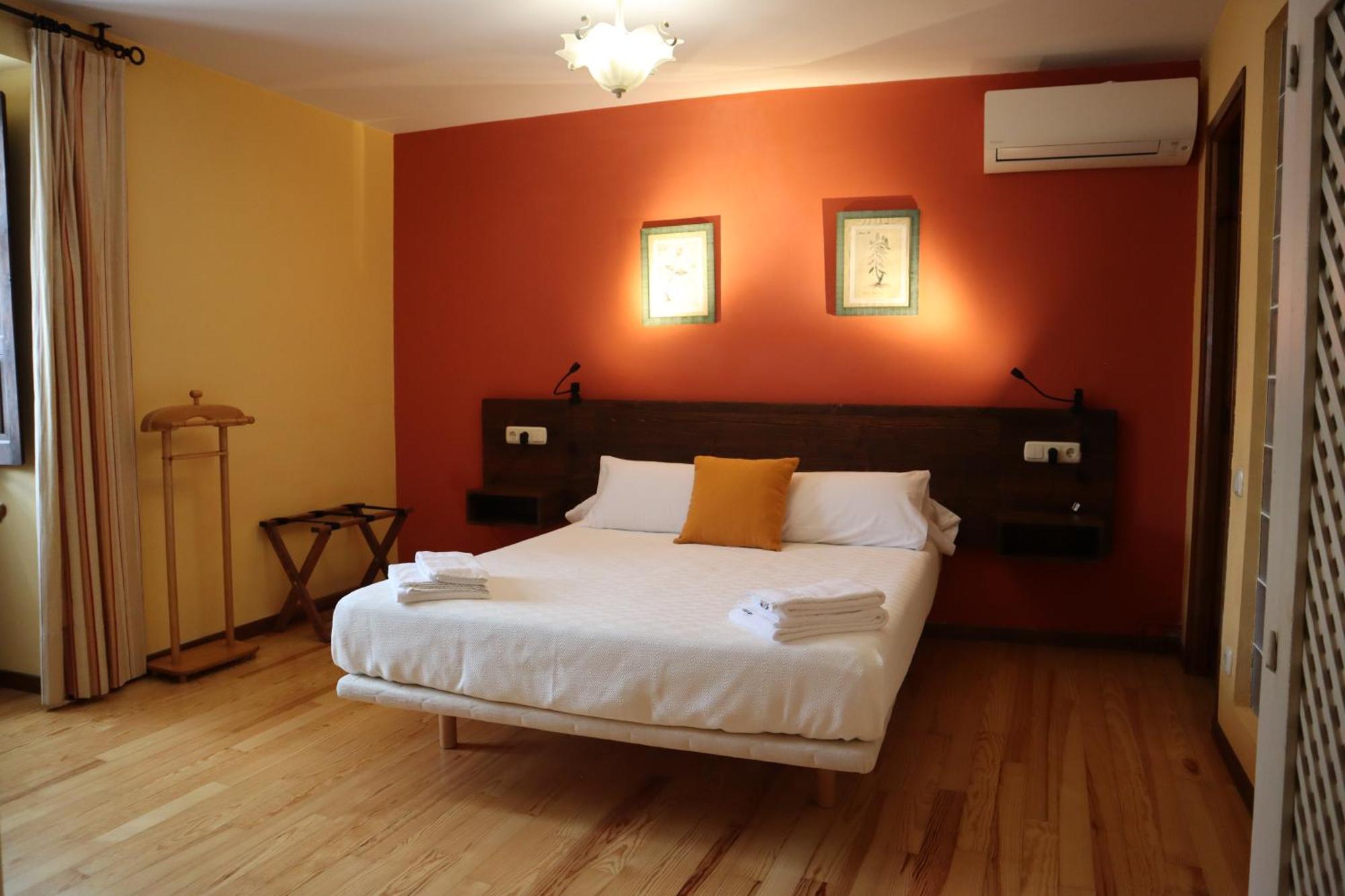 Hotel Rural El Almadiero Burgui 외부 사진